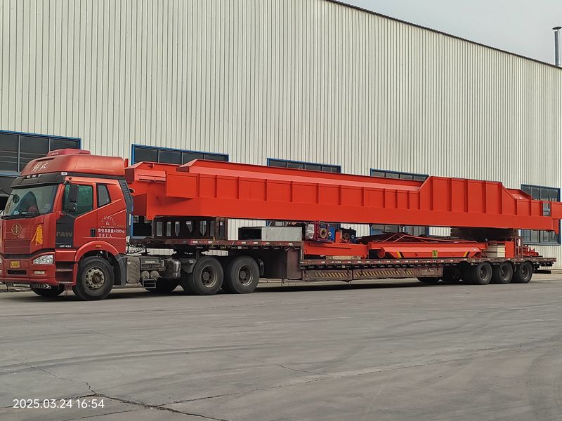 通用橋式起重機 QDXX32/5t—19.5m 電動單梁橋式起重機 2臺 LD10t—16.5m 制作完成，發(fā)往河北石家莊交付客戶使用。